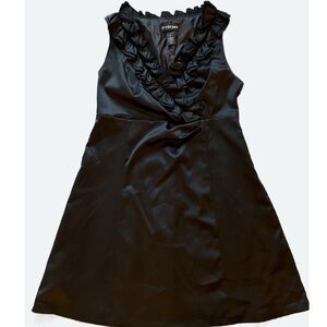 LBD Black Ruffled V Neck Sleeveless Cocktail Dress Size 14 Lane Bryant